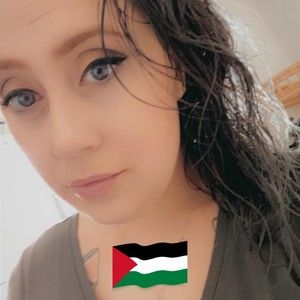 Meet your Posher, Lacey